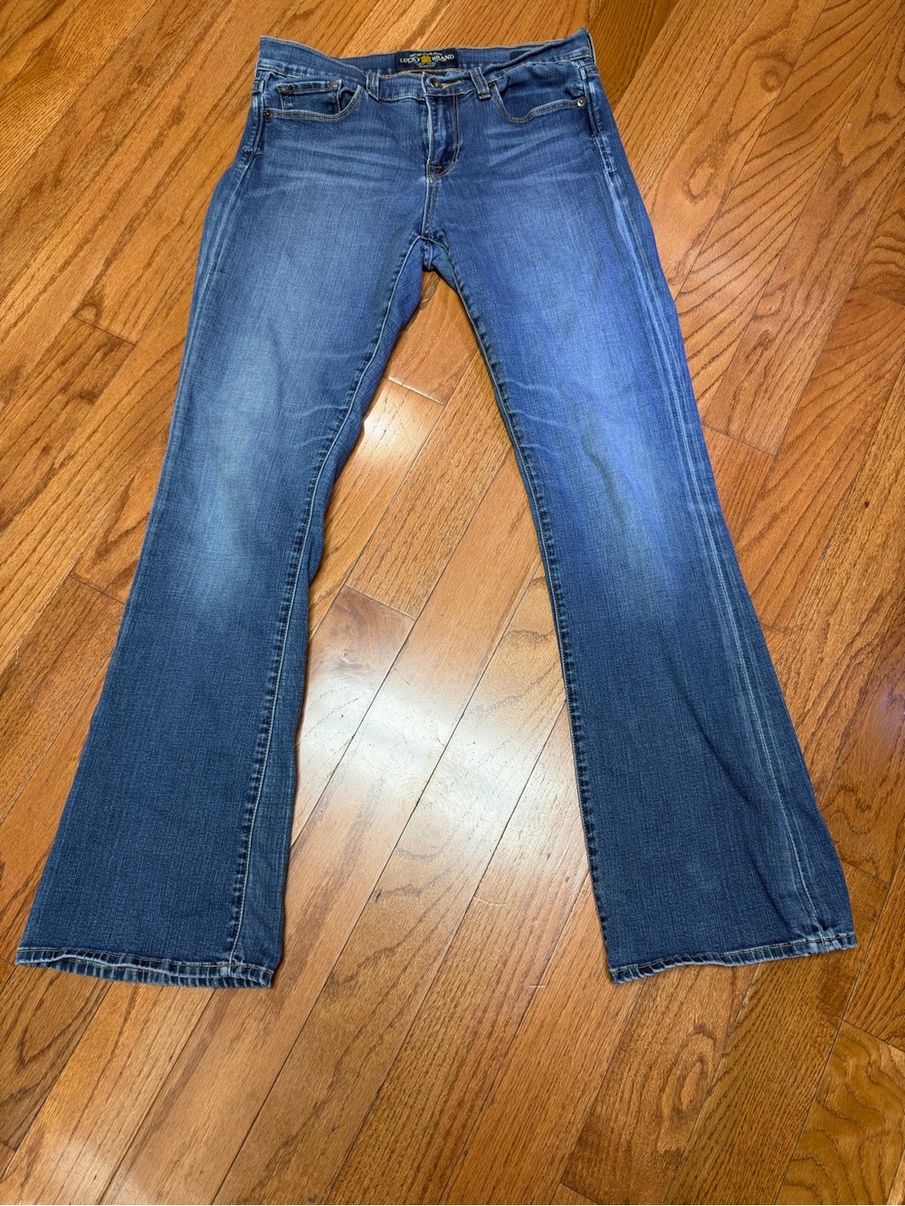 Lucky Brand Jeans Women’s Sofia Boot Size 8/29 Regular Medium Wash Jeans